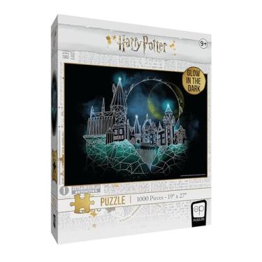Imagem de Harry Potter Magic of Hogwarts Brilhante-in The-Dark Quebra-cabeça de 1.000 peças, Obra de Arte Característica da Escola de Bruxaria e Bruxaria de Hogwarts, Oficialmente Wizarding World Collectible