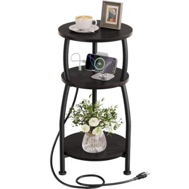 Imagem de Yuede Mesa lateral redonda pequena com estação de carregamento, mesa de cabeceira rústica de 3 andares de madeira e metal, mesa de centro com destaque para espaço pequeno, prateleira de armazenamento