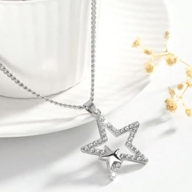 Imagem de Colar com pingente de estrela dupla prata com pedras brilhantes, joia delicada simples para mulheres