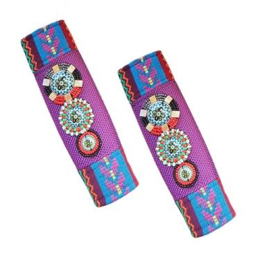 Imagem de MINGZAIQIPEI Coleção de interiores de carro boêmio Boho com estampas vibrantes, aconchegante, ajuste durável para um interior de automóvel exclusivo e atraente (rosa, 2 peças de ombreira)