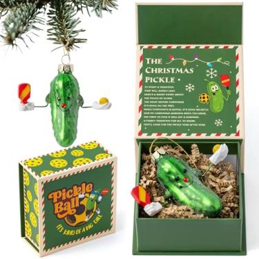 Imagem de Haooryx Enfeite de pickleball de vidro de Natal – Decoração engraçada de pickleballer com caixa de história, pingente de tradição de pepino alemão para árvore de Natal, presente de festa
