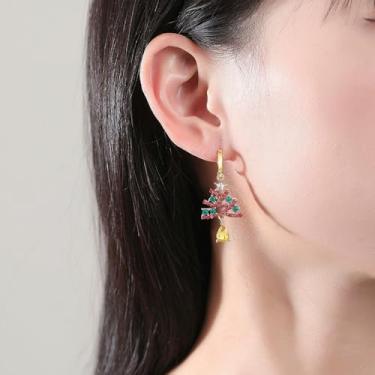 Imagem de Brincos de argola com pingente de árvore de Natal em formato de gota de zircônia cúbica para mulheres em tom dourado, moderno, rosa, verde, cristal, estrela, celestial, pingente, pingente, pingente