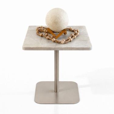 Imagem de Mesa Lateral Atria base laca Champanhe Quadrada Tampo Mármore Taj Mahal