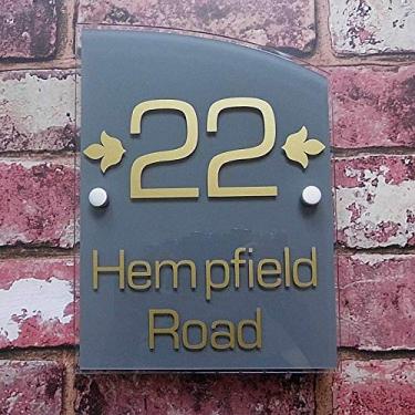 Imagem de Placas modernas do número da casa pretas Personalizar Placa da casa Nome do endereço Placas Números das portas Efeito de vidro personalizado