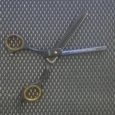 Imagem de Kit de Tesoura Rana 6.5" para Canhoto - Corte + Desfiadeira