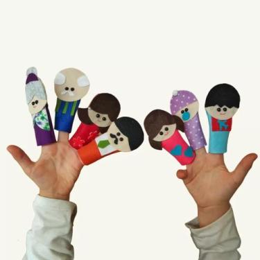 Imagem de Dedoche de feltro família branca kit com 7 - BRINQUE E LEIA