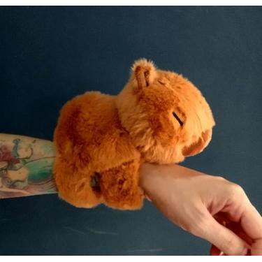 Imagem de Brinquedo Pulseira Capivara  Pulso  Fofa  Pelúcia - Floff, Marrom