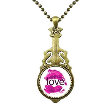 Imagem de Colar de Dia dos Namorados com Lábios Rosa com Pingente de Música de Guitarra Antiga