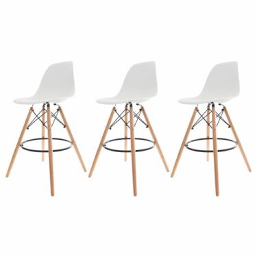 Imagem de Kit 3 Banquetas Altas Charles Eames Eiffel, Encosto Alto, Base Madeira, Para Cozinha Americana, Bar, Bancada, Ilha, Área Gourmet
