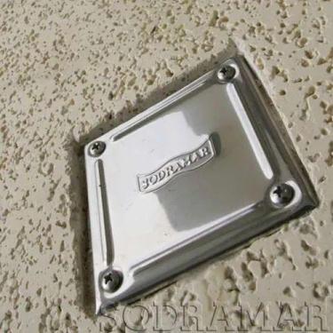 Imagem de Caixa De Passagem Quadrada Tampa Inox Sodramar