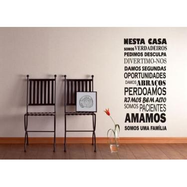 Imagem de Adesivo Decorativo de Parede Nesta casa Amamos somos uma família para 