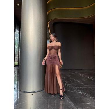 Imagem de Vestido Longo em Tule com Transparência Ombro a Ombro - luh may, Marro