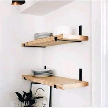 Imagem de Kit 6 Prateleiras Industriais com Suporte Mão Francesa Invertida – Prateleira de Madeira Pinus para Decoração (1 prateleira de 60cm (natural))