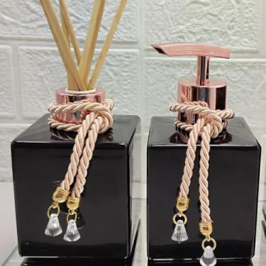 Imagem de Kit Lavabo Aromatizador E Porta Sabonete Líquido - Jogo Para Banheiro Dispenser Organizador - Preto - Luiggi Presentes® (Preto e Rosê Gold)