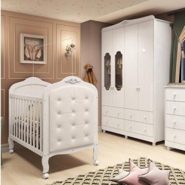 Imagem de Quarto de Bebê com Guarda Roupa Janelado e Berço com Capitonê Maya Pro