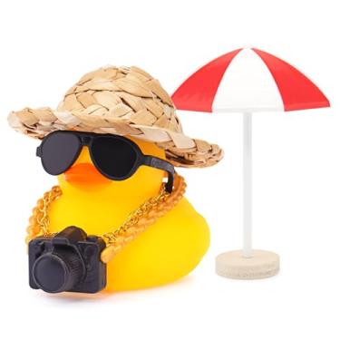 Imagem de Wonuu Ornamentos de carro de pato de borracha para painel de carro com chapéu de palha, câmera de guarda-chuva vermelho