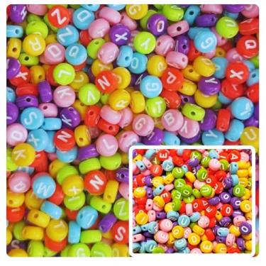 Imagem de Kit Micanga 400 Letras Vogais + 400 Letras Sortidas do Alfabeto Missanga Colar Pulseira Infantil (Colorida e Branca)