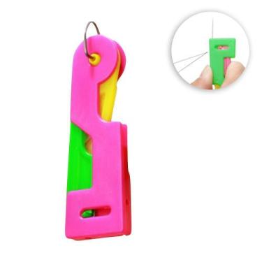Imagem de Passador Coloca Colocador De Linha Agulha Manual Costura - Levolpe