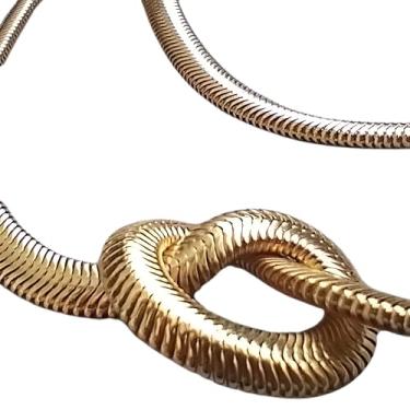 Imagem de Gargantilha Feminina Serpente com Nó, Banhada a Ouro 18k, Laminada - 35 cm - material hipoalergico.