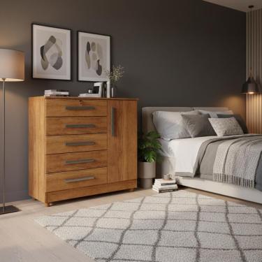 Imagem de Cômoda Quarto 5 Gavetas 1 Porta Com Chave 2 Divisórias - Cedro Cedro