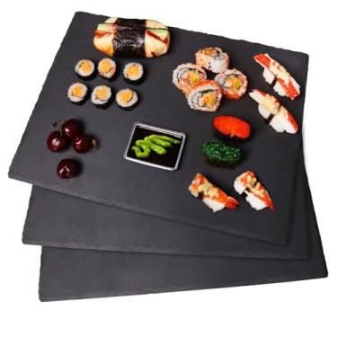 Imagem de IHDYPPEW Pacote com 3 tábuas de queijo de ardósia de 30 x 30 cm, tábuas de charcutaria quadrada preta, pratos de pedra de charcutaria natural para festas, presentes e eventos especiais, queijo, sushi