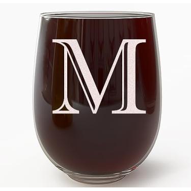 Imagem de Taça de vinho sem haste gravada com monograma (letra M) A-Z Presentes personalizados para mulheres, taças de vinho personalizadas, presente de aniversário com monograma para sua inicial, aniversário