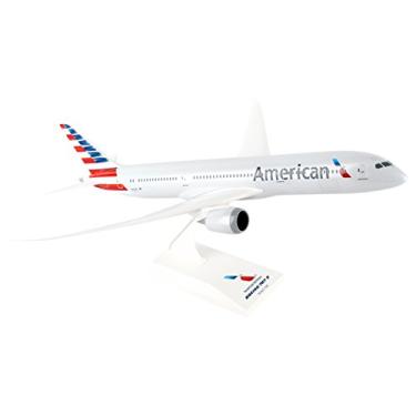 Imagem de Daron Worldwide Trading Skymarks American 787-9 1/200 Airplane Model