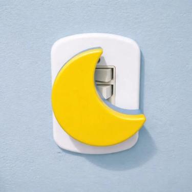 Imagem de Luminária Lua Led De Tomada Bivolt Luz Suave Quarto Corredor Bebês Dec