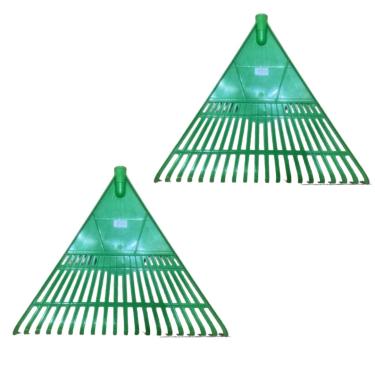 Imagem de Rastelo Plástico em Formato Triangular para Jardim, Verde, 2 Unidades