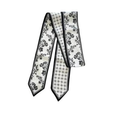 Imagem de Lenço De Cetim Vintage Feminino Com Estampa Floral E Laço Longo Para C