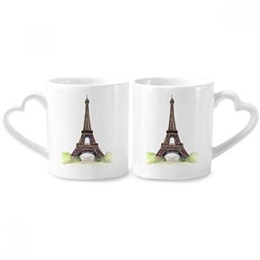 Imagem de Conjunto de canecas de porcelana para casais, Torre Eiffel de Paris na França, com alça de coração