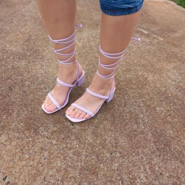 Imagem de Sandalia Feminina de Salto Medio Grosso Amarracao na Perna Tendencia -