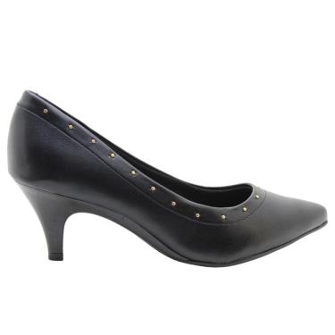 Imagem de Sapato Scarpin Beira Rio Bico Fino com Tachas Douradas