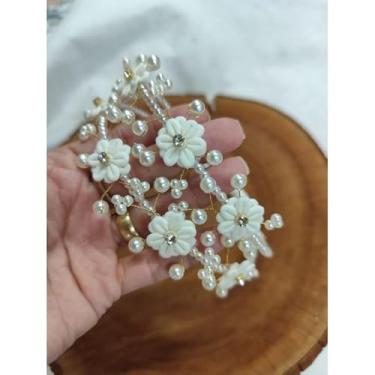 Imagem de Tiara Jardim Encantado com Flores Borboleta e Pérolas (Off/marfim)