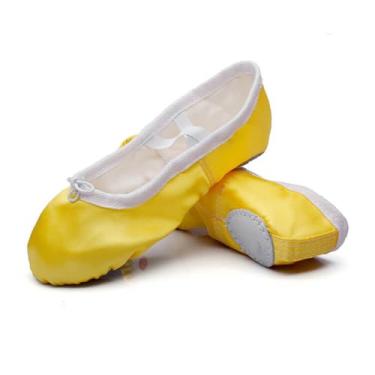 Imagem de MSMAX Sapatos de balé para meninas, sapatilhas de dança de cetim Performa para crianças (Bebê/Criança pequena/Criança grande), Amarelo, 8.5 Toddler