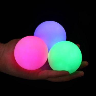 Imagem de Malabarismo POITOI Light Up Glow in The Dark, conjunto de 3