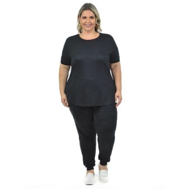 Imagem de Conjunto Modelo Plus Size
