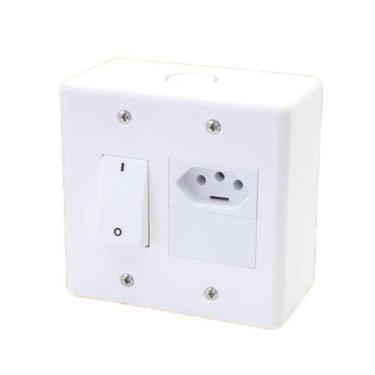 Imagem de Caixa Versátil 1 - Interruptor + Tomada Fame