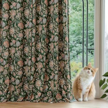 Imagem de FMFUNCTEX Cortinas florais 100% boho blackout para quarto, padrão de flores vintage, verde-esmeralda, 203 cm de comprimento para escurecimento da sala de estar, cortinas de janela com ilhós