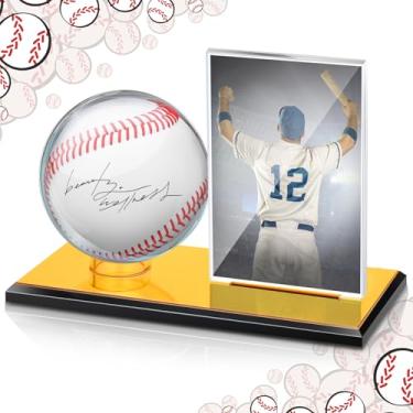 Imagem de DoubleFill Vitrine de beisebol de acrílico para bola e cartas, base transparente, suporte dourado, conjunto de peças centrais, protetor de lembranças, vitrine para beisebol tamanho oficial (pequeno)