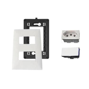 Imagem de Kit Conjunto 4x2 Tomada 20A Interruptor Simples Pial Plus+ - Legrand