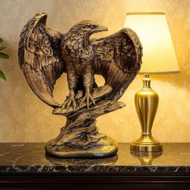 Imagem de Escultura Decorativa de Águia em Dourado, Estátua Clássica para Mesa, Peça de Arte para Decoração
