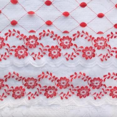 Imagem de Mosquiteiro de Teto Casal e Queen Gigante com Abertura Lateral – Modelo Indiano, Universal e Elegante em Renda Pérola(vermelho)