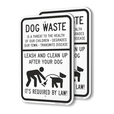 Imagem de SmartSign Placa Dog Waste Is A Threat, Leash Clean Up After Your Dog (pacote com 2), 45 x 30 cm, composto de alumínio (ACM) de 80 mm de espessura, orifícios pré-perfurados, branco e preto