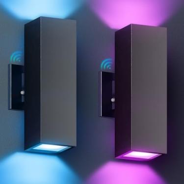 Imagem de KIZON Pacote com 2 lâmpadas inteligentes de parede externas, iluminação externa RGB do crepúsculo ao amanhecer, luminárias externas à prova d'água, arandela preta, luzes de varanda que mudam de cor