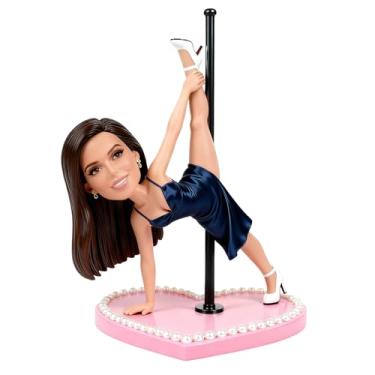 Imagem de Bobblehead de campeão de esqui com troféu – Estatueta personalizada de esportes de inverno para entusiastas de esqui, campeões e colecionadores, personalizável bobbleheads/desktop/ornamentos de carro