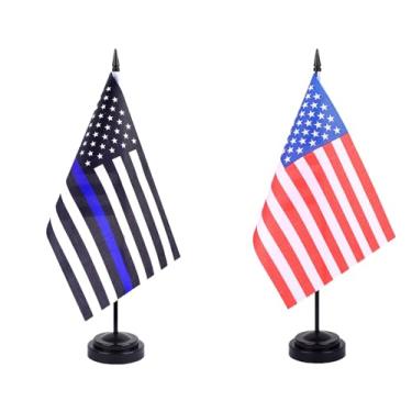 Imagem de JBSJBS Bandeira de mesa de linha azul fina dos EUA 30,5 cm conjunto de luxo bandeiras da polícia dos EUA mini bandeiras de mesa de escritório militar pequenas com base de suporte preto decorações de