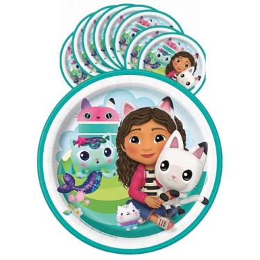 Imagem de DreamWorks Gabby's Dollhouse Pratos de Sobremesa de Papel – 8 Pc. Pratos de Festa Descartáveis Redondos (18 cm) – Louça Infantil com Gabby, Pandy Paws, Cakey e MerCat para celebrações de aniversário e