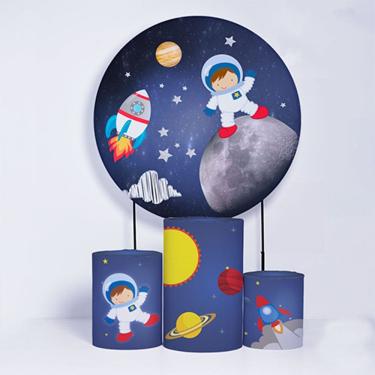 Imagem de Kit Painel de Festa Redondo e Trio de Cilindros Astronauta - Fera Print
