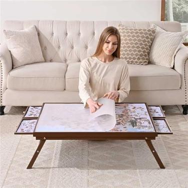 Imagem de Fantico 1500 peças de tabuleiro de madeira com pernas dobráveis, mesa de quebra-cabeça de 89 x 68 cm com 4 gavetas e capa protetora, mesa grande dobrável de madeira para adultos e adolescentes, marrom